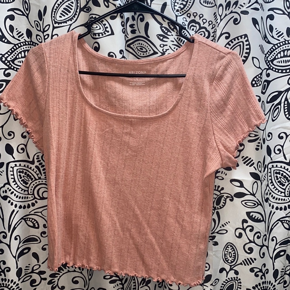 Size L color pink brand Arizona